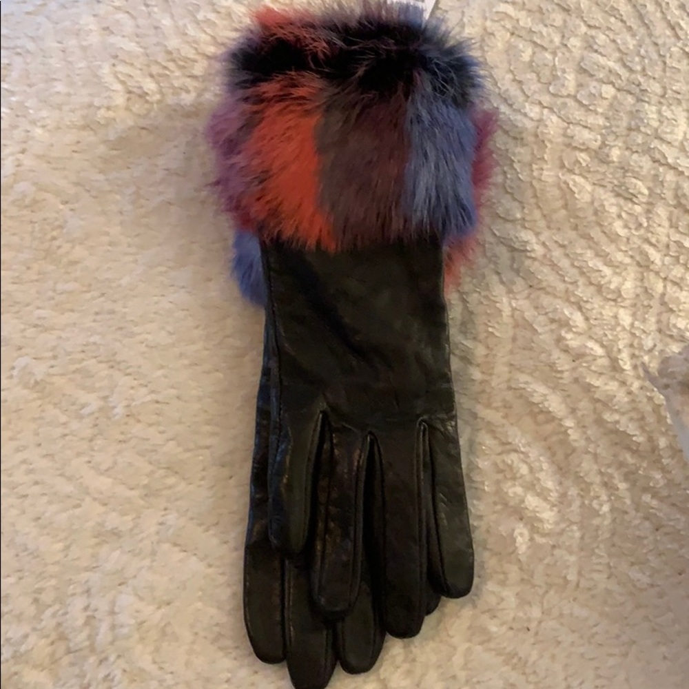 Leather Gloves with genuine fur cuffs